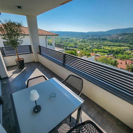 Villa Capris Apartments Koper Exterior foto